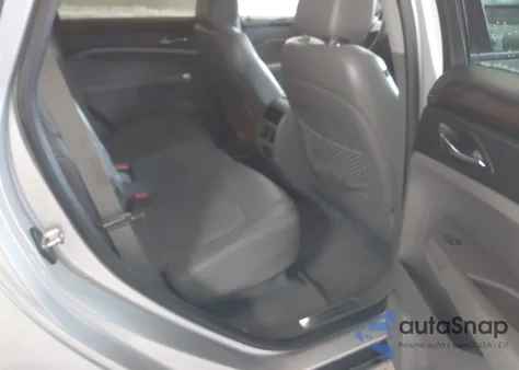 2010 Cadillac Srx Luxury Collection z USA, uszkodzony, nr VIN 3GYFNAEY2AS620708